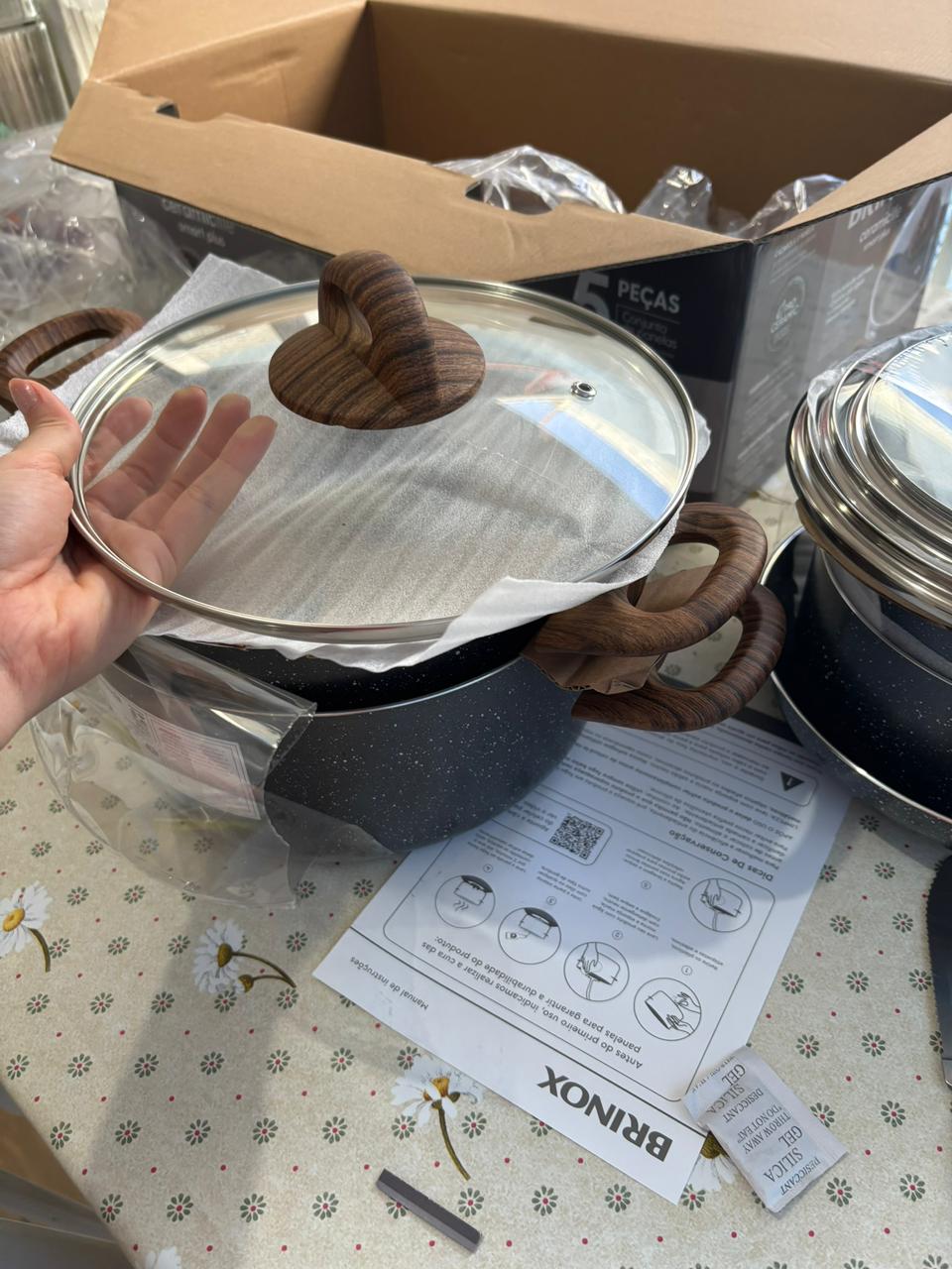 Recebendo minhas panelas de cerâmica Brinox