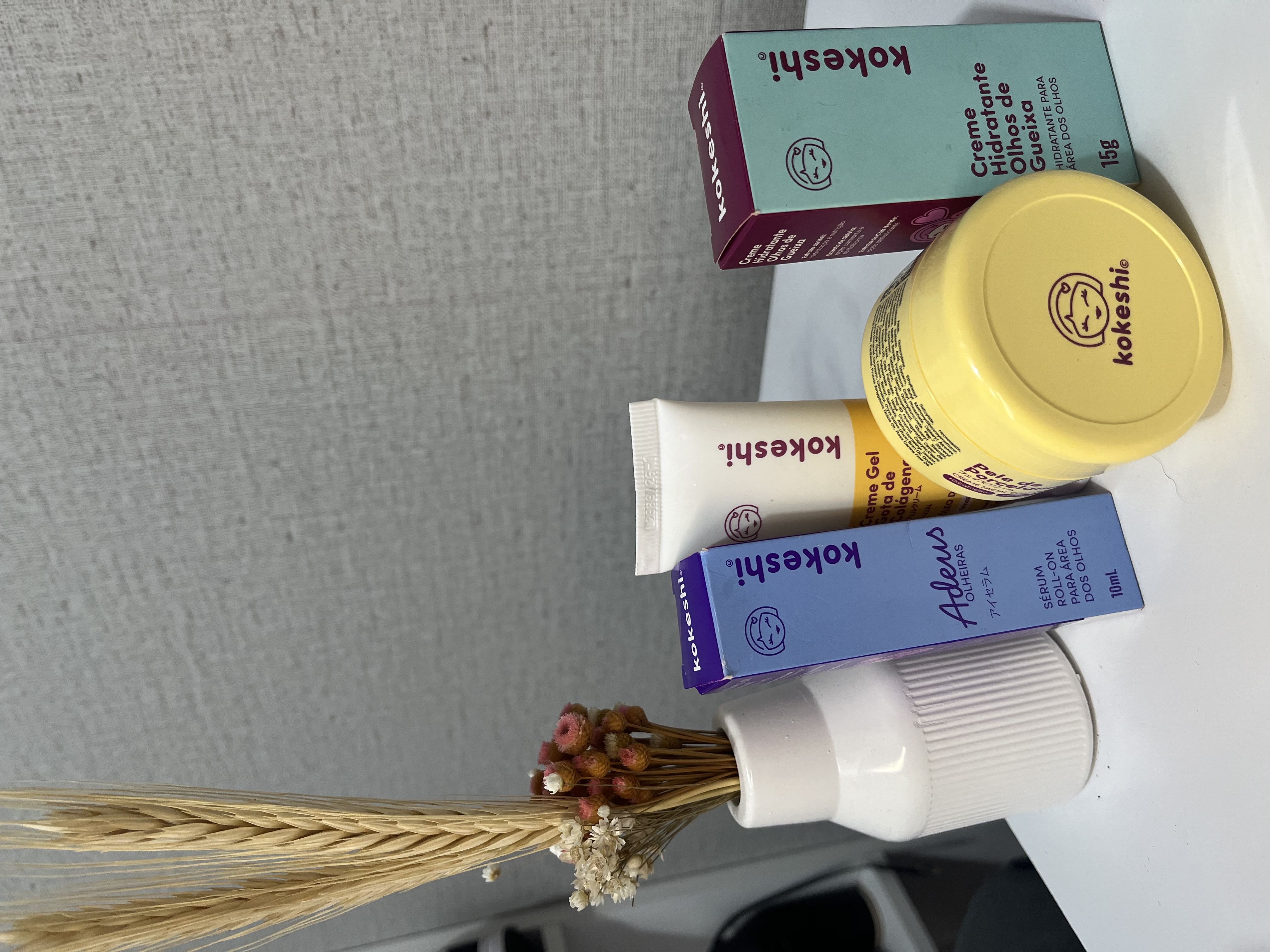 Resenha — linha de cuidados para os olhos Kokeshi