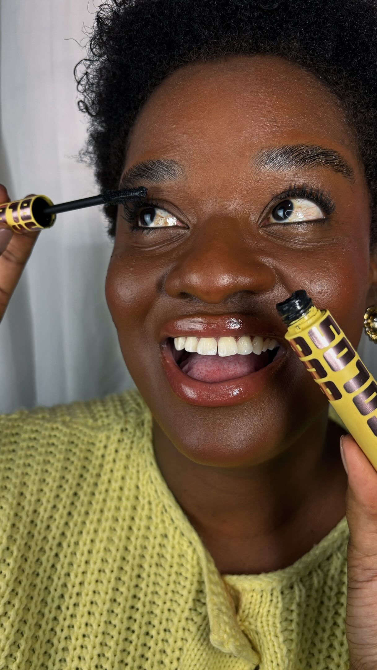 Campanha para a marca Maybelline NY